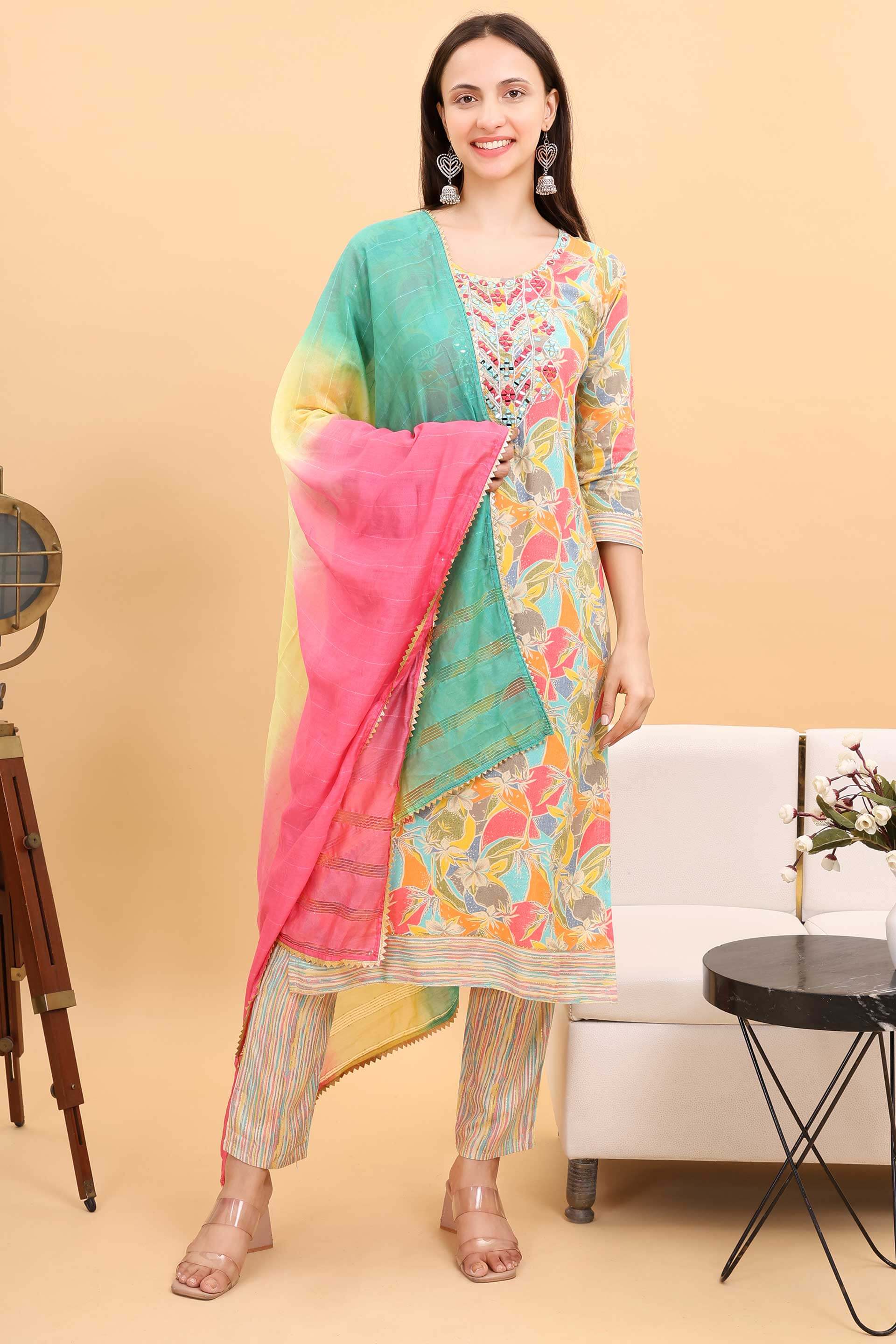 Reyon Printed Suit With Pant Image
